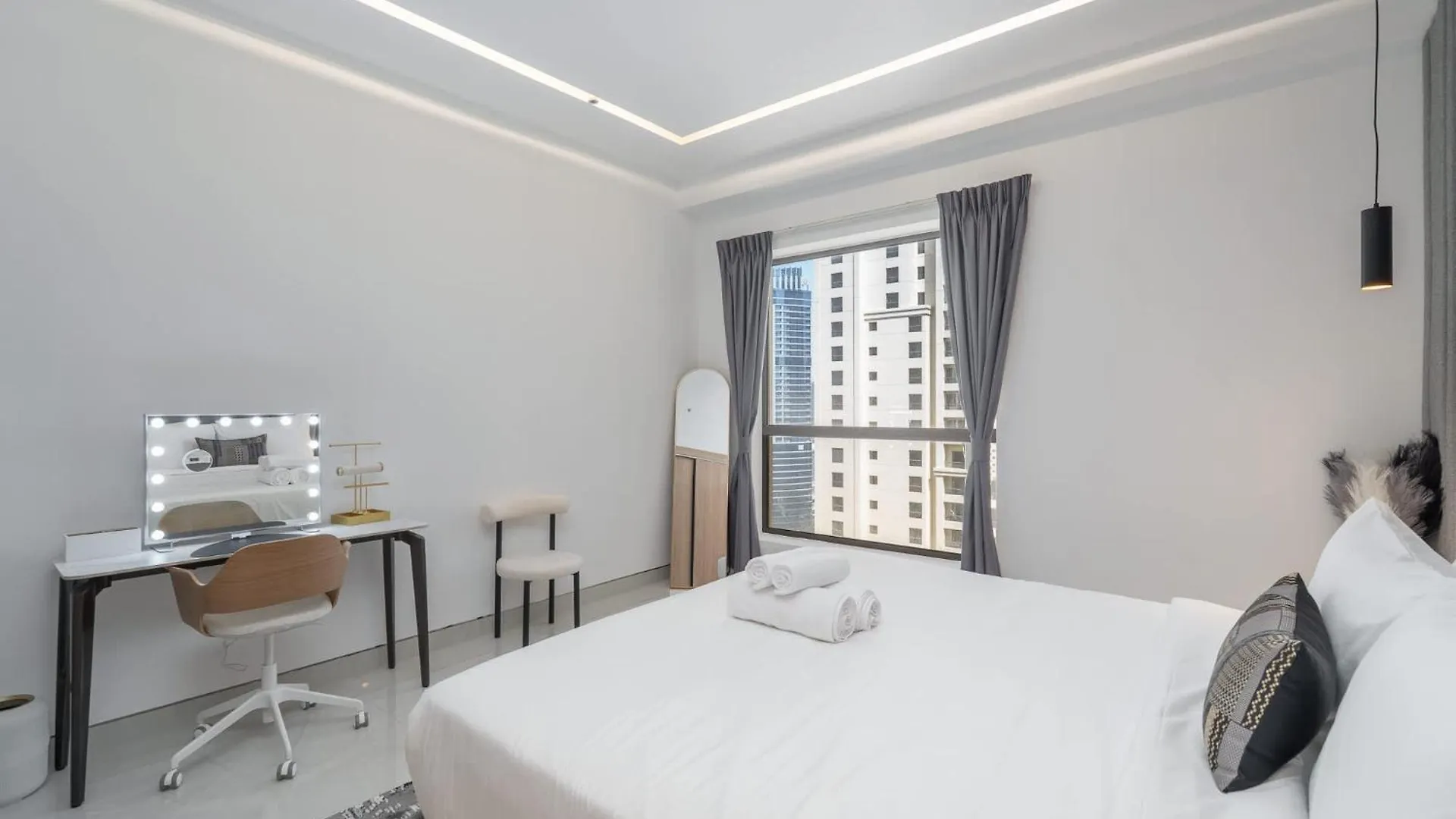 Apartment Bahar 2'S Stylish 2 Bedroom That Sleeps 4 Dubai